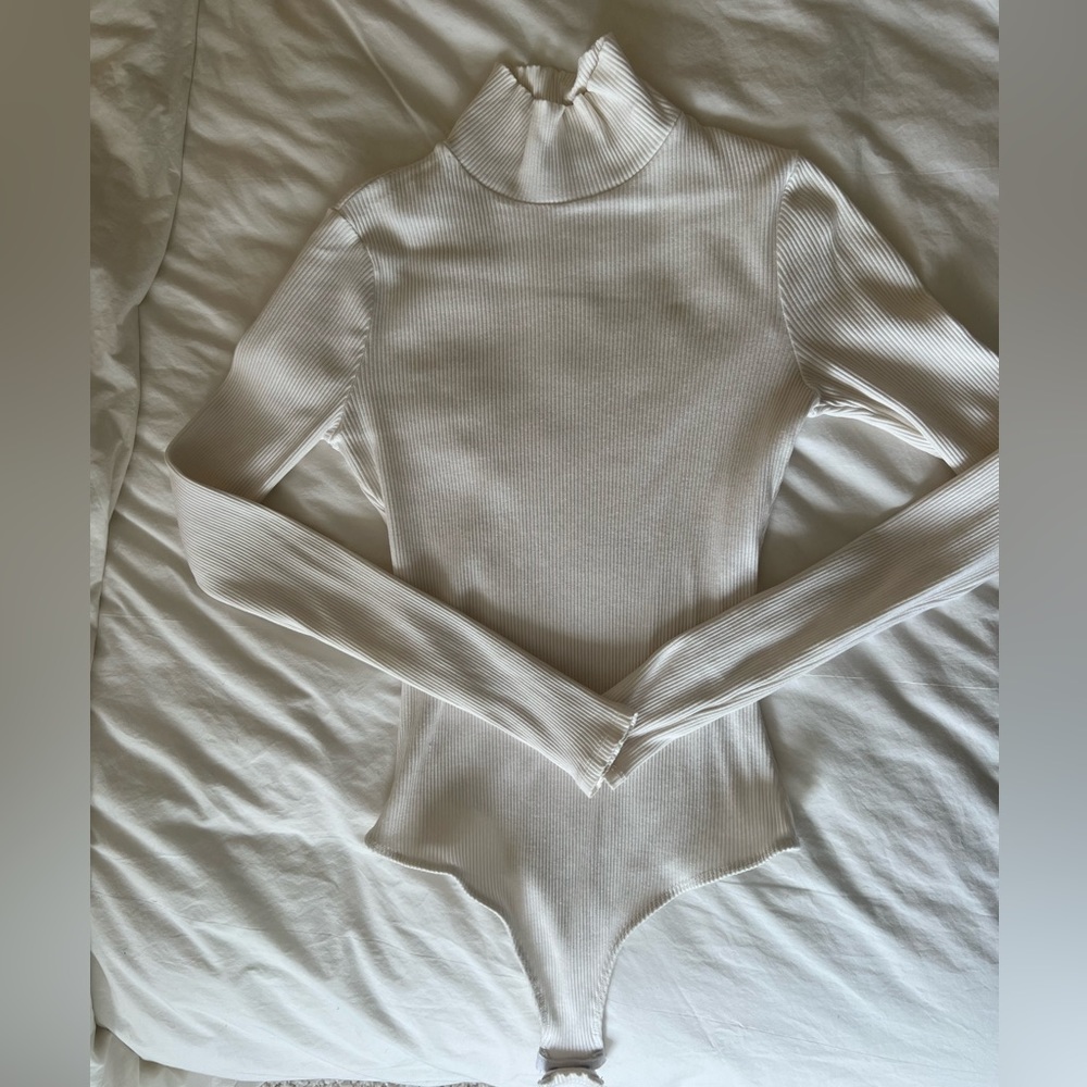 Lulus Ribbed White Mockneck Bodysuit
